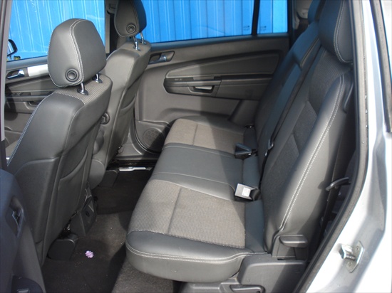 Vauxhall Zafira 7 seater estate car